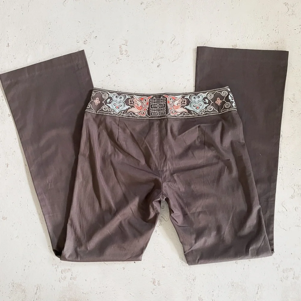 Vivienne Tam Vintage 90’s Embroidered Waist Gray Pants Size 6 - Picture 2 of 5